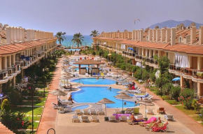 Sunset Beach Club Aqualettings Aqua 32